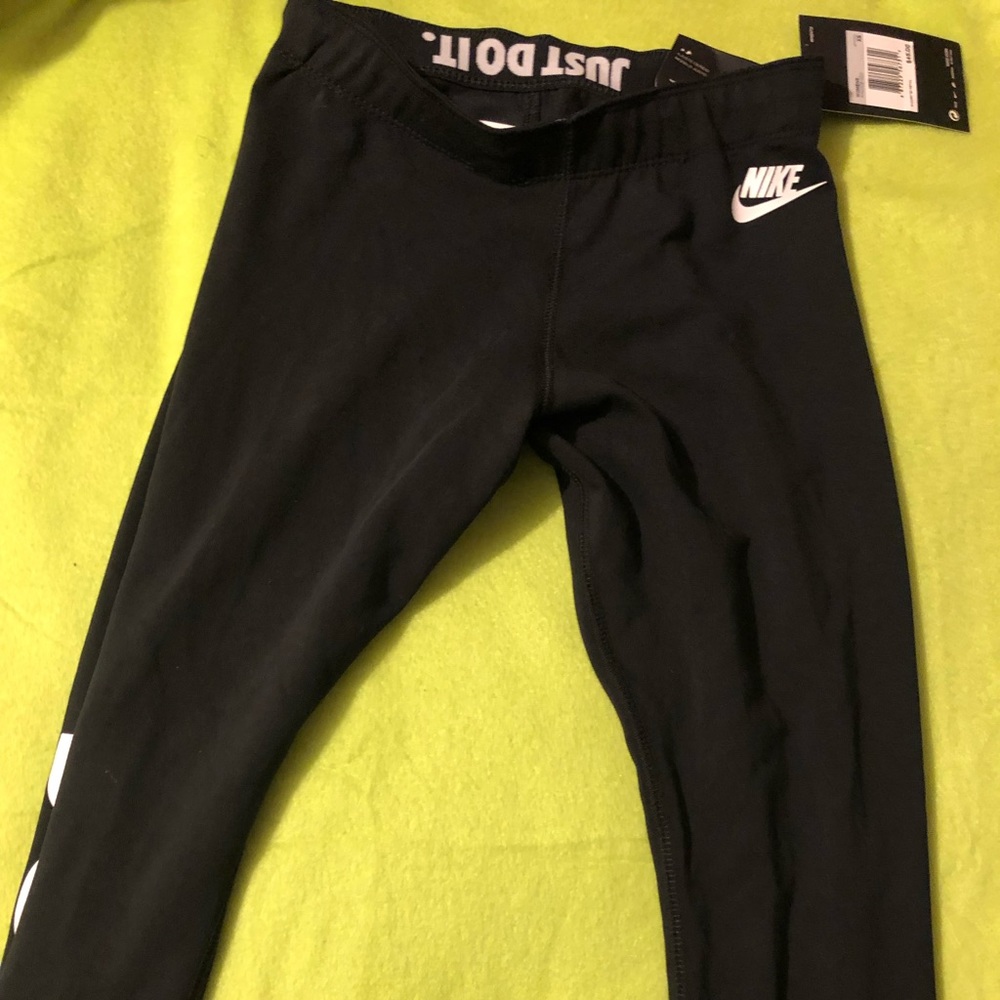 nike leggings